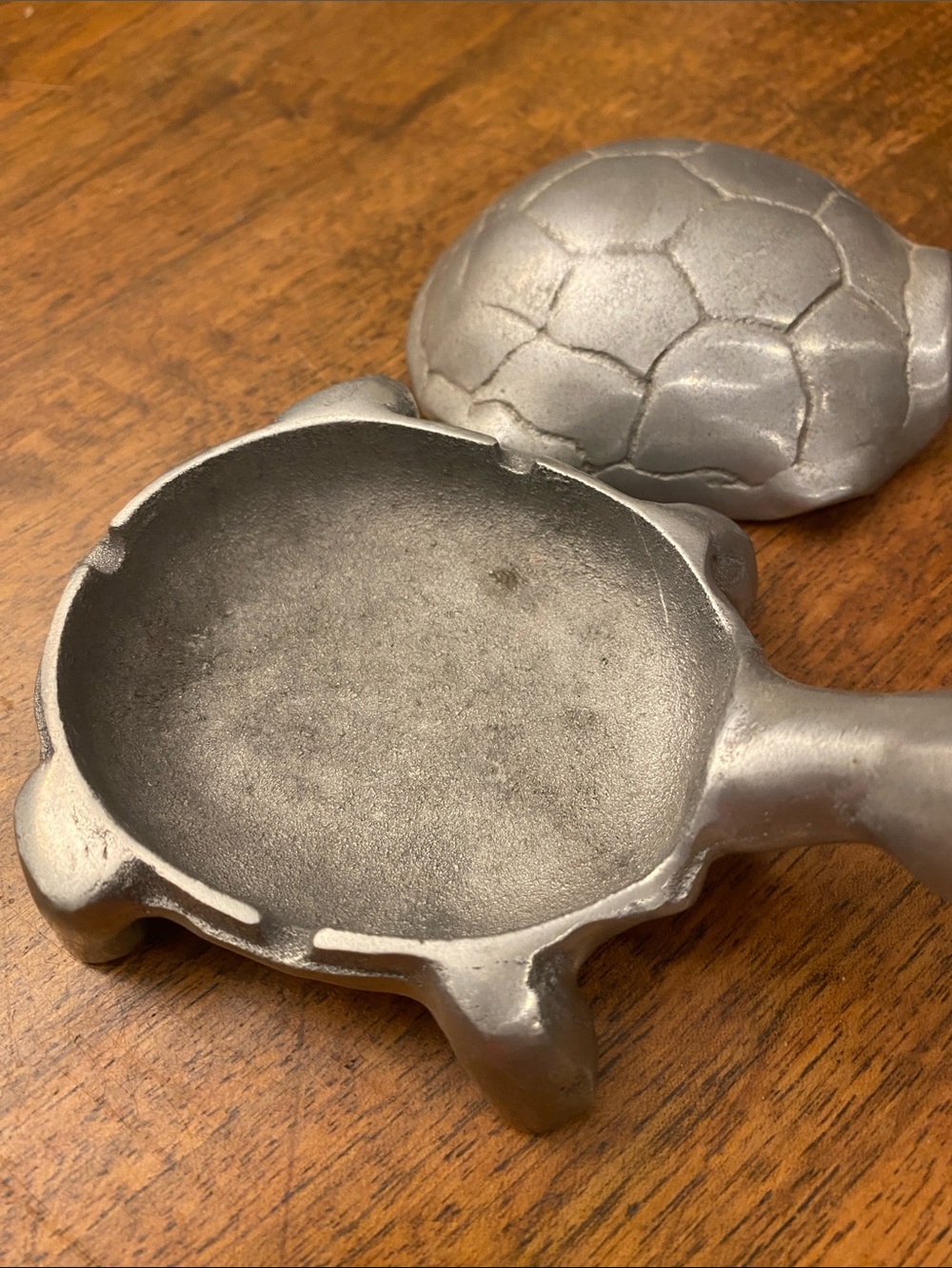 Metal Turtle Box - Picture 4 of 8